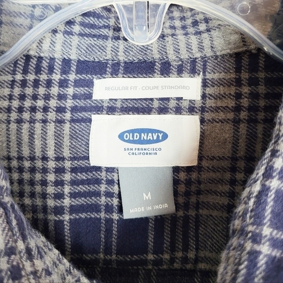 OLD NAVY regular fit plaid button down shirt NWT - Picture 3 of 4
